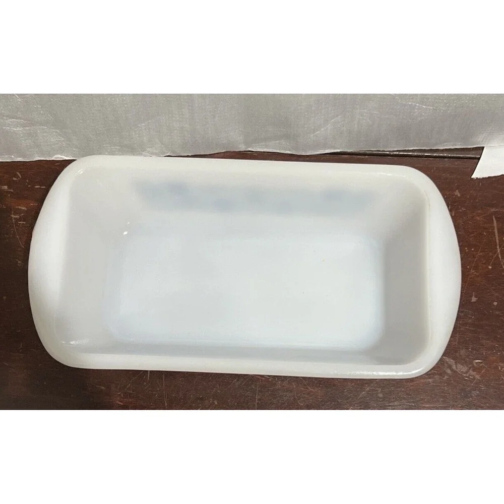 Vintage OvenWare 522-Loaf‎ Pan Milk Glass -White with Blue Clover Print -USA - 2